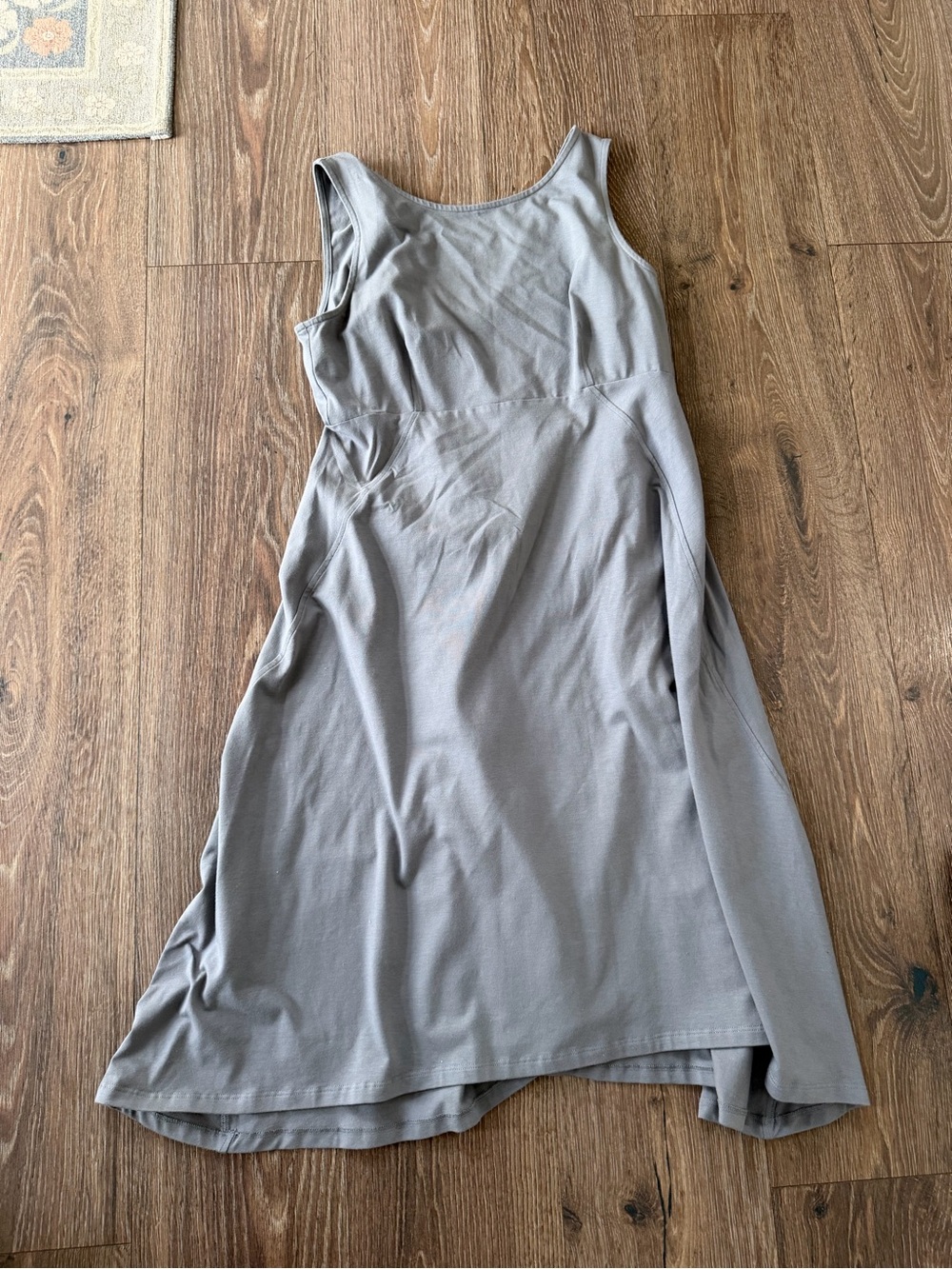 Eileen Fisher V-neck sleeveless midi/maxi dress